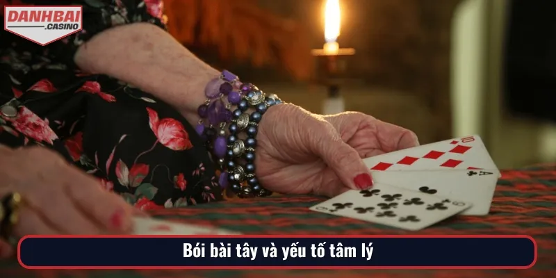 Bói bài tây có nhiều ứng dụng liên quan đến đời sống